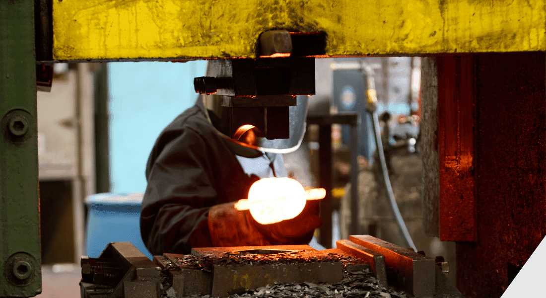 pulling forged metal out of closed die